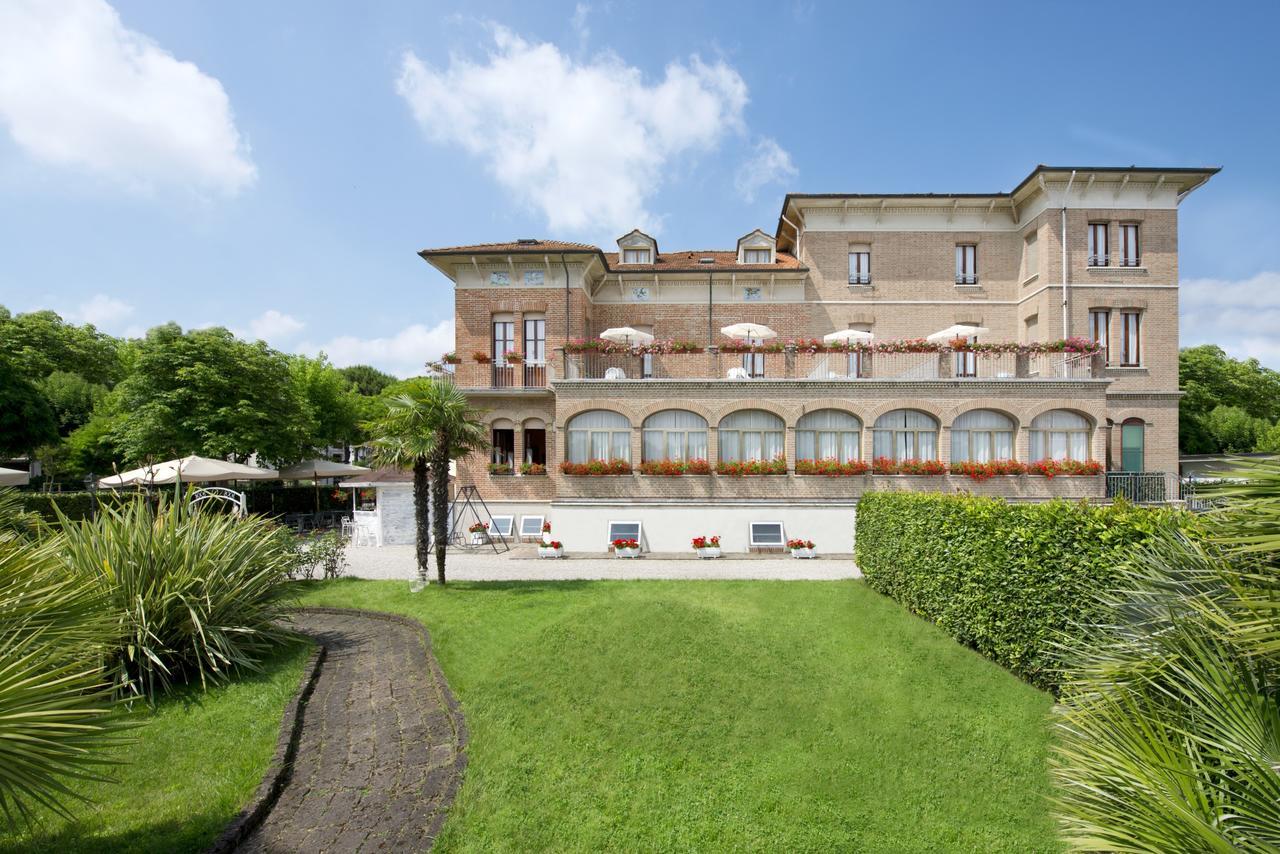 Hotel Stefania Cesenatico Esterno foto